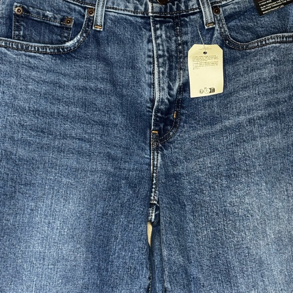 NWT Levi’s 728 High Rise Wide Leg Jeans 29x32 - Picture 5 of 10